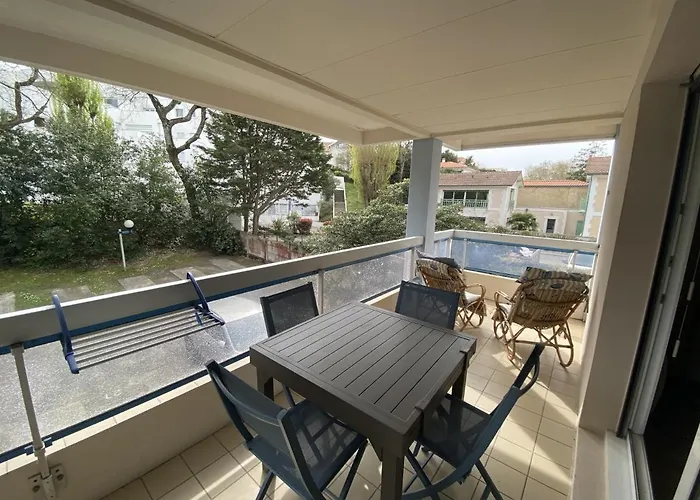 A Arcachon: Plages Et Commerces A Pied, Balcon, Parking, 4 Couchages - Fr-1-474-193 * Arcachon