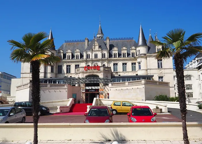 A Arcachon: Plages Et Commerces A Pied, Balcon, Parking, 4 Couchages - Fr-1-474-193 Apartment