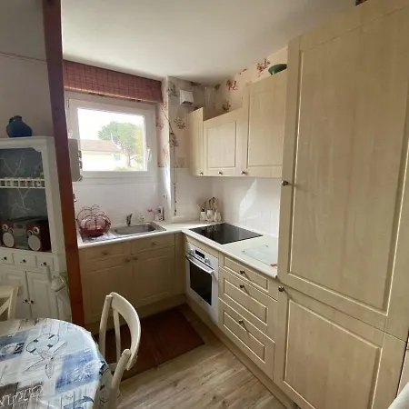 A Arcachon: Plages Et Commerces A Pied, Balcon, Parking, 4 Couchages - Fr-1-474-193 Аркашон